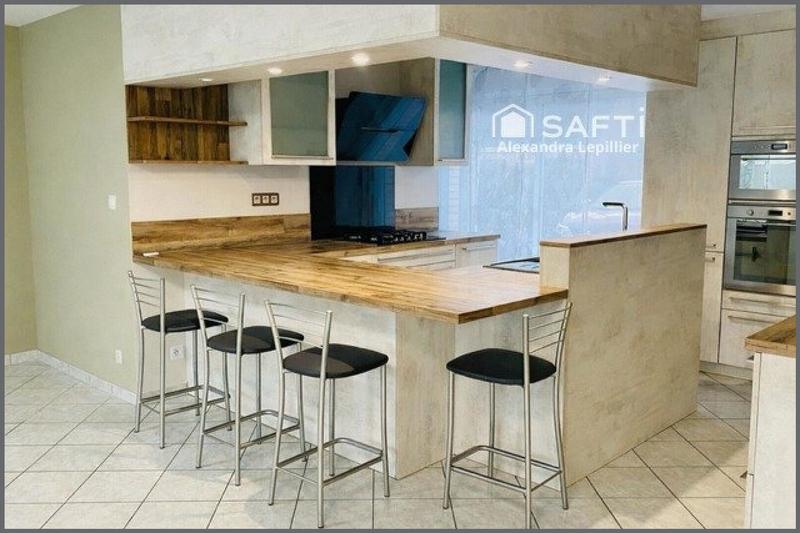 Maison - 149 m² - 5 pièces