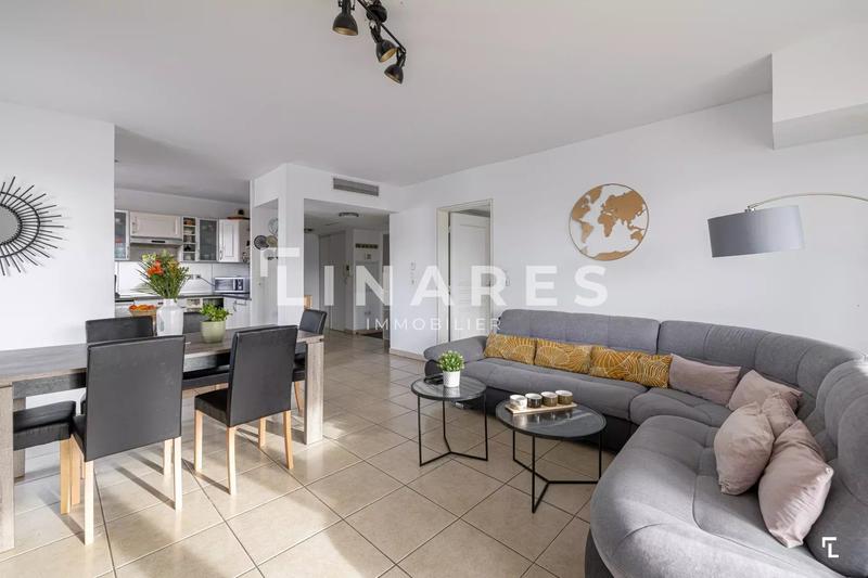 Appartement - 87 m² - 4 pièces