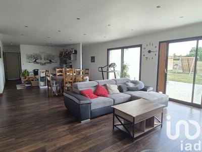 Maison - 144 m² - 5 pièces