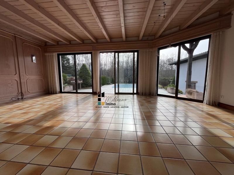 Maison - 169 m² - 6 pièces