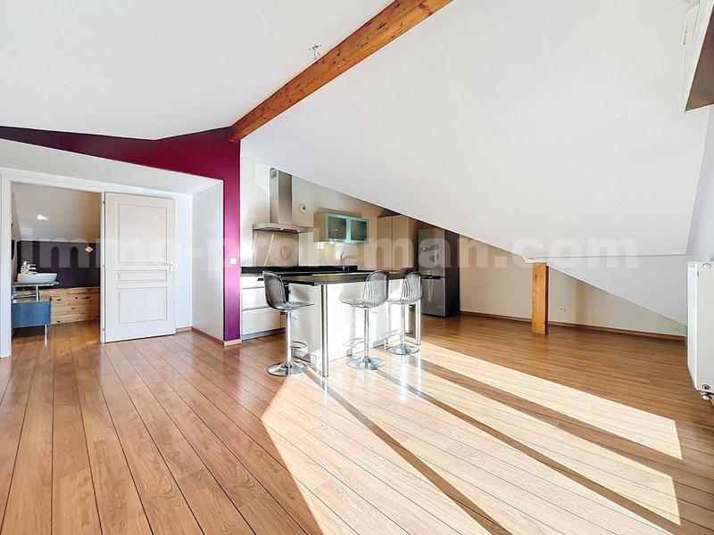 Appartement - 92 m² - 3 pièces