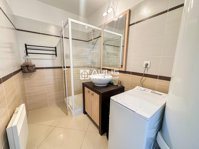 Appartement - 49 m² - 3 pièces