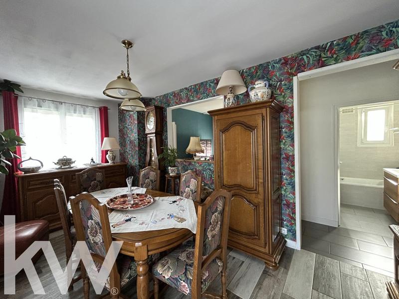 Maison - 111 m² - 6 pièces