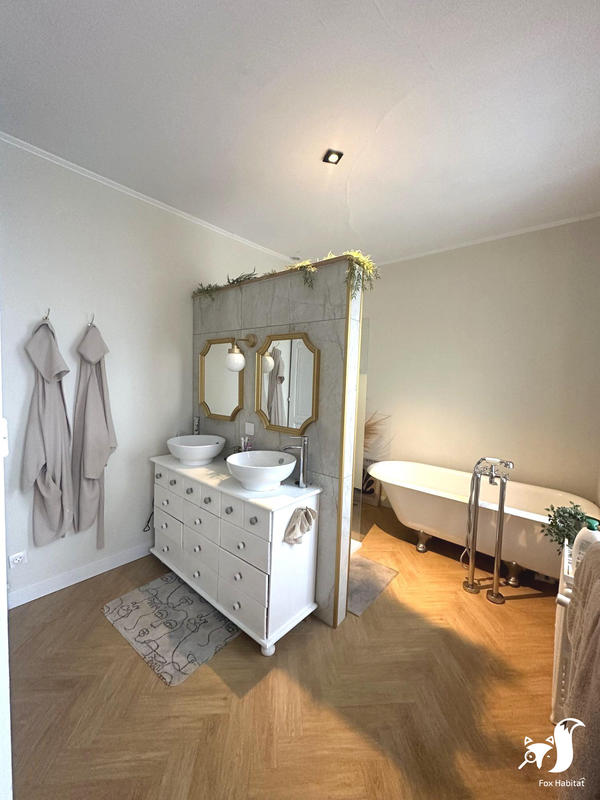 Maison - 140 m² - 6 pièces