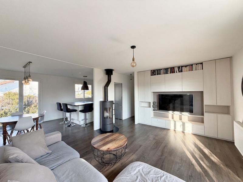 Maison - 121 m² - 5 pièces