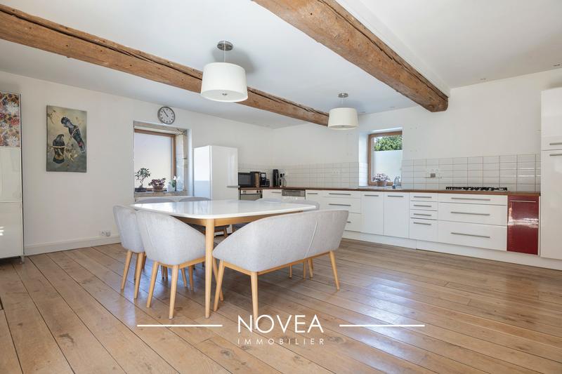 Ferme - 225 m² - 8 pièces