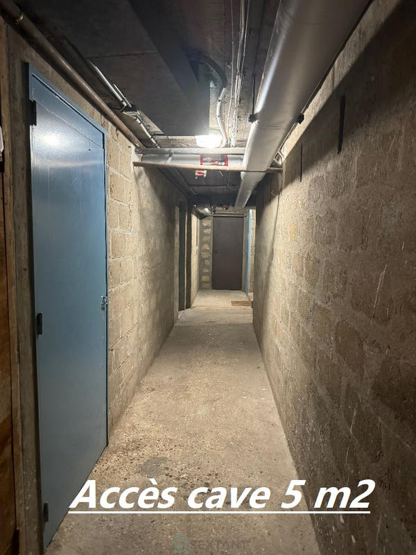 Appartement - 80 m² - 4 pièces