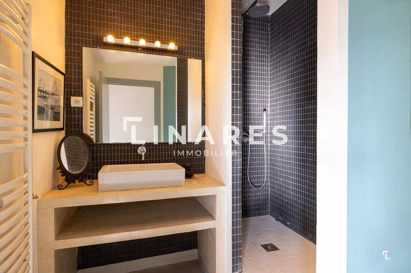 Villa - 195 m² - 6 pièces