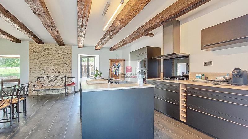 Maison - 110 m² - 4 pièces