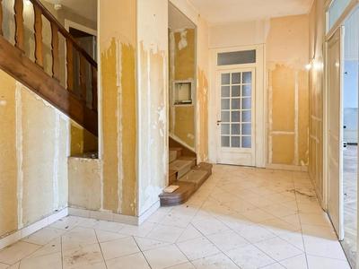 Maison - 316 m² - 20 pièces