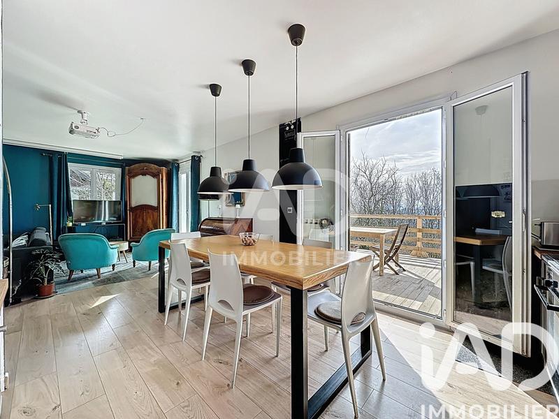 Maison - 103 m² - 5 pièces