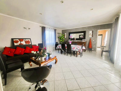 Maison - 147 m² - 4 pièces