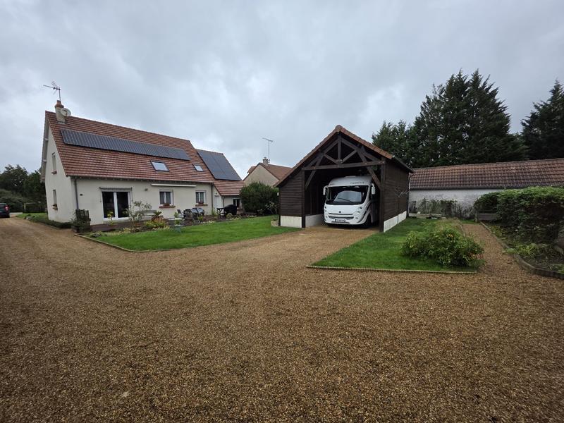 Maison - 152 m² - 5 pièces