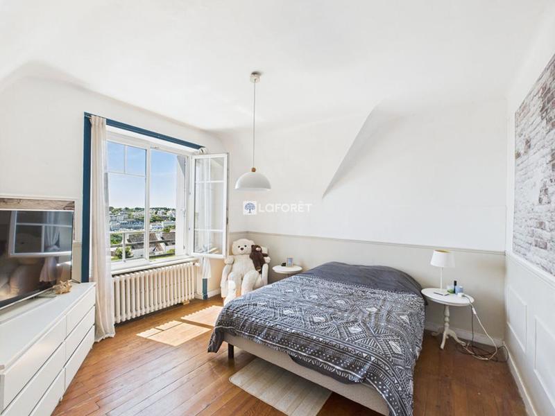 Maison - 115 m² - 6 pièces