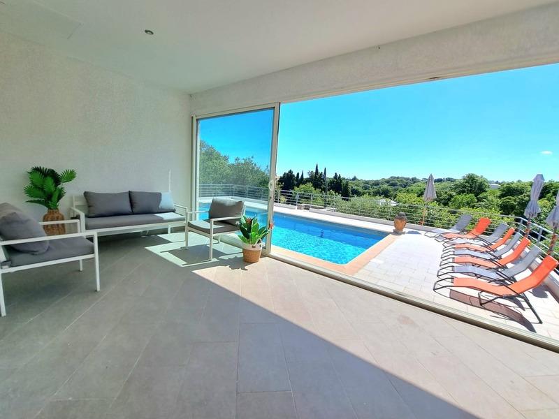 Maison - 170 m² - 7 pièces