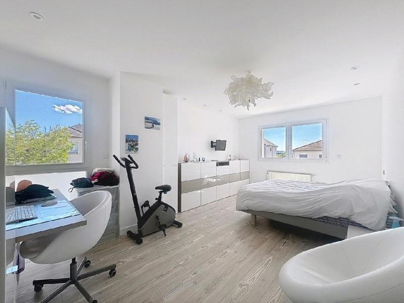 Maison - 124 m² - 5 pièces