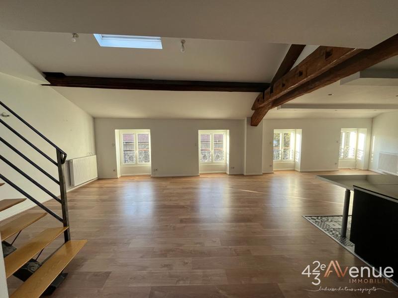 Appartement - 114 m² - 5 pièces