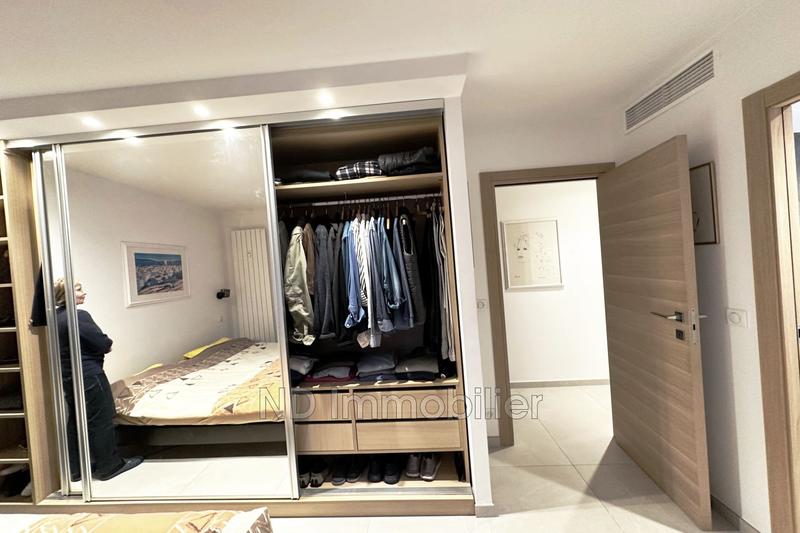 Appartement - 77 m² - 3 pièces