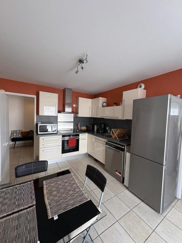 Appartement - 98 m² - 3 pièces