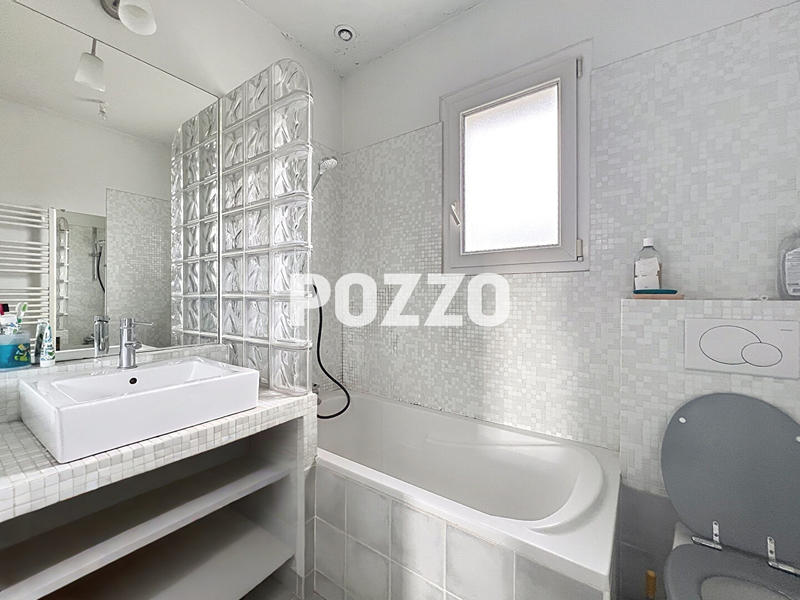 Maison - 136 m² - 5 pièces