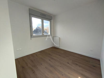 Appartement - 80 m² - 4 pièces