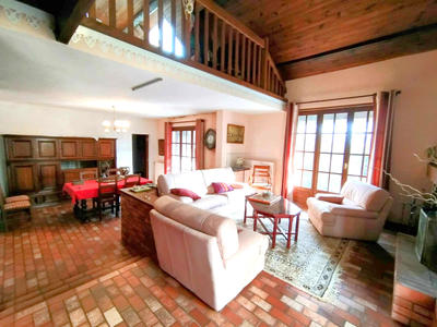 Maison - 155 m² - 6 pièces