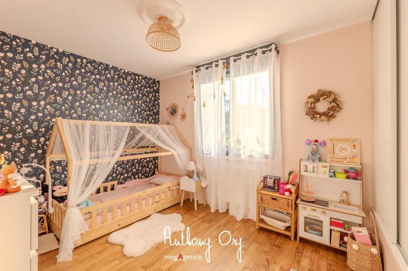 Pavillon - 75 m² - 4 pièces