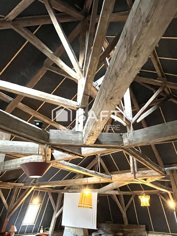 Maison de maîtres - 900 m² - 15 pièces