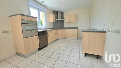 Maison - 102 m² - 5 pièces