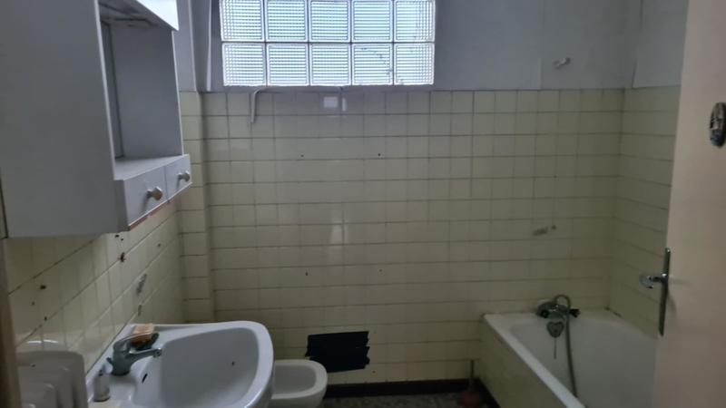 Maison - 260 m² - 10 pièces