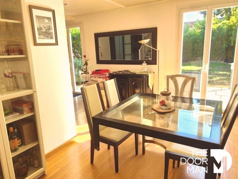 Maison - 135 m² - 6 pièces