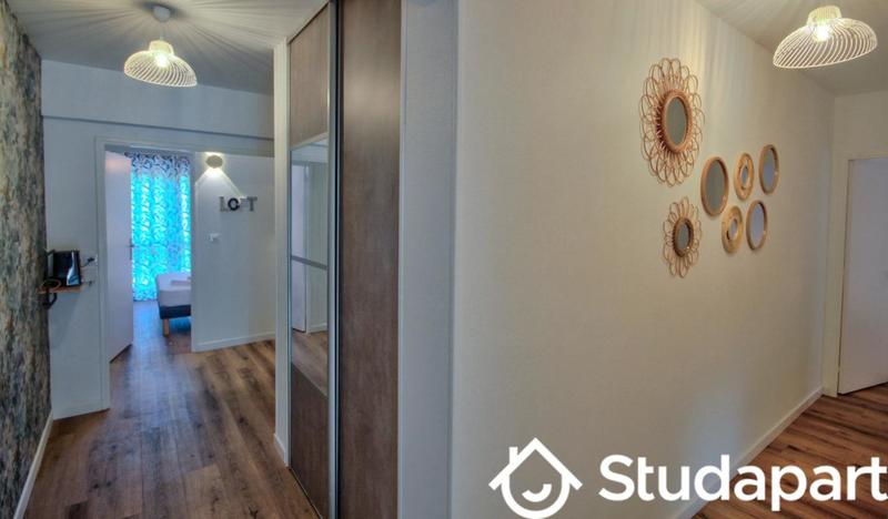 Chambre - 9 m² - 1 pièce