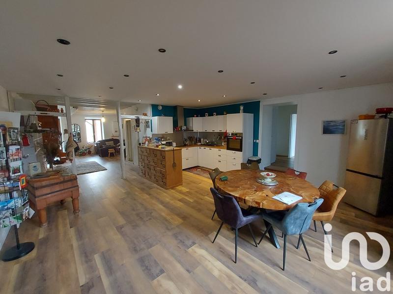 Maison - 163 m² - 4 pièces