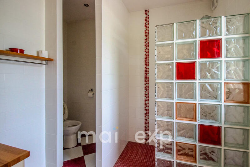 Maison contemporaine - 210 m² - 7 pièces