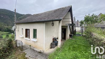 Maison - 144 m² - 5 pièces