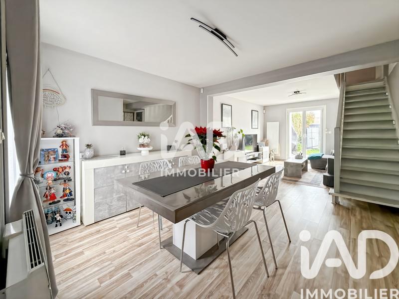 Maison - 76 m² - 4 pièces