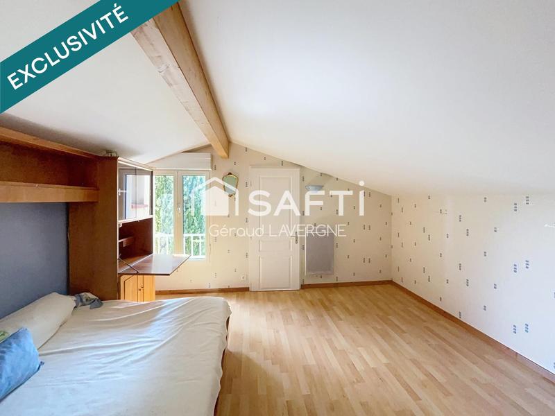 Maison - 138 m² - 6 pièces