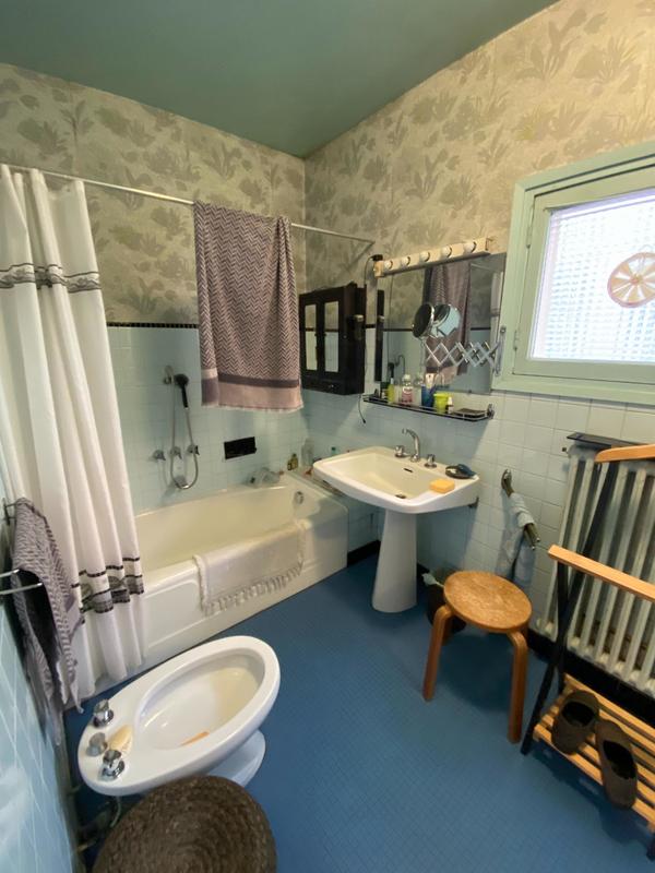 Maison - 225 m² - 7 pièces