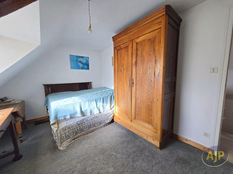 Maison - 80 m² - 5 pièces