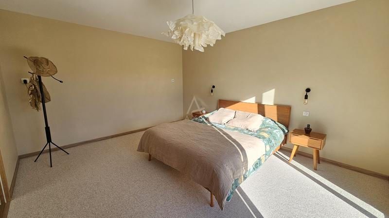 Maison - 153 m² - 7 pièces