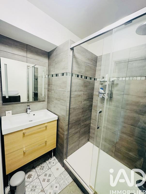 Appartement - 99 m² - 5 pièces