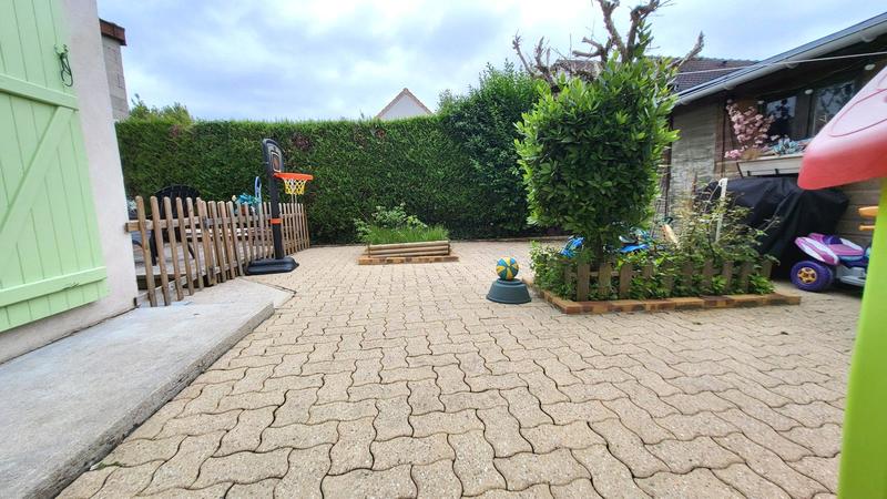 Maison - 140 m² - 7 pièces