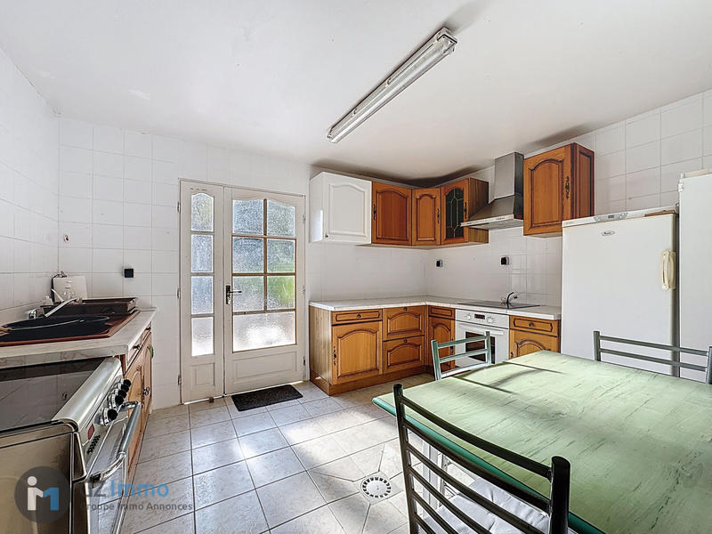 Maison - 92 m² - 5 pièces