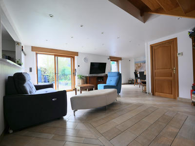 Maison - 98 m² - 5 pièces