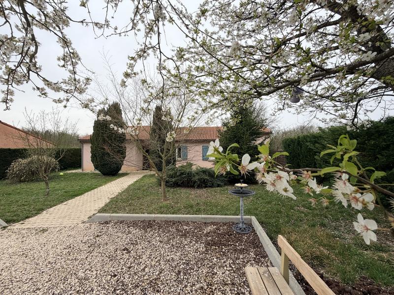 Maison - 137 m² - 7 pièces