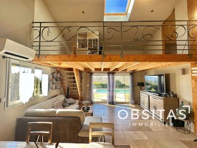 Maison - 104 m² - 5 pièces