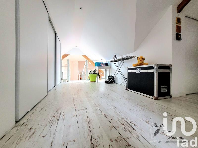 Maison - 176 m² - 8 pièces