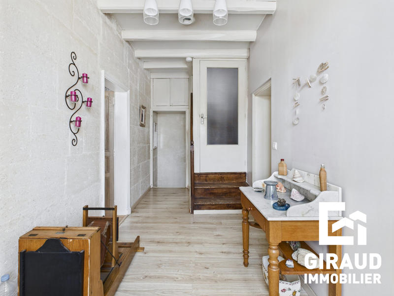 Maison ancienne - 177 m² - 6 pièces