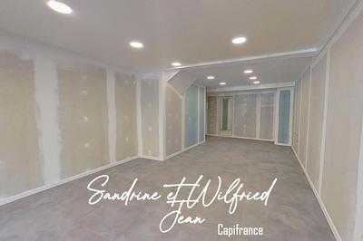 Local commercial - 132 m² - 8 pièces