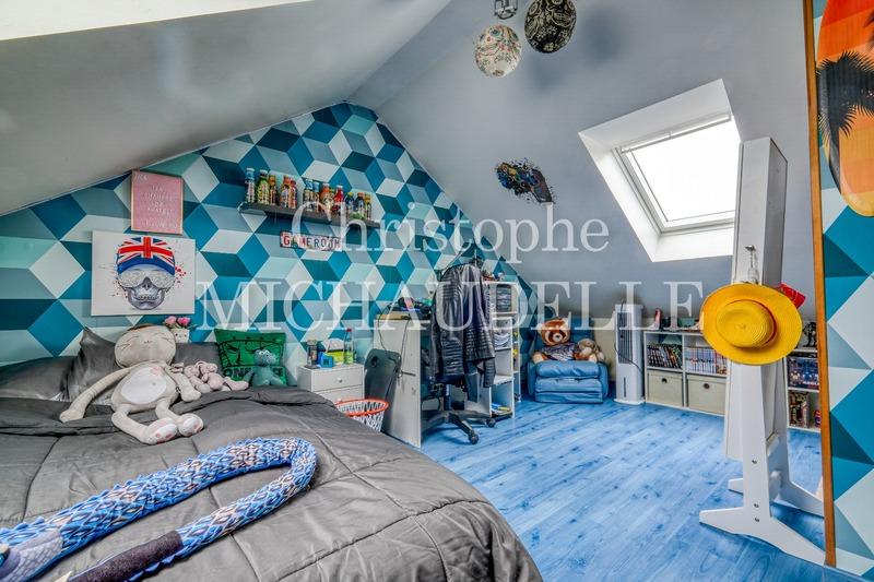 Maison - 112 m² - 6 pièces